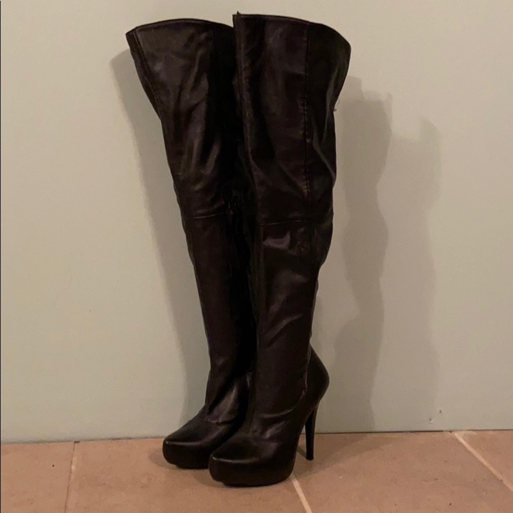 Andrea Black Over The Knee Heeled Boots, Size 6.5